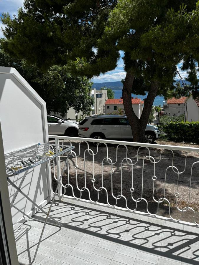 Apartmani Branko Vojnovic Omis Exterior photo